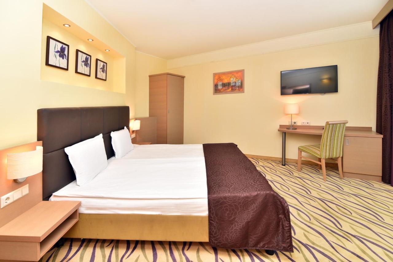 Flamingo Grand Hotel & Spa Albena Esterno foto