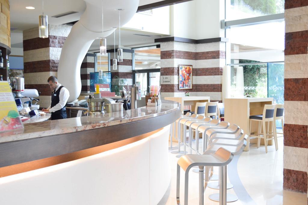 Flamingo Grand Hotel & Spa Albena Esterno foto